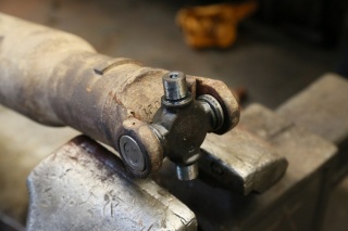 Замена крестовины Geely MK  в Жуковском