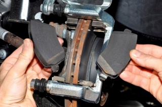 Замена тормозных колодок Geely GC9  в Жуковском